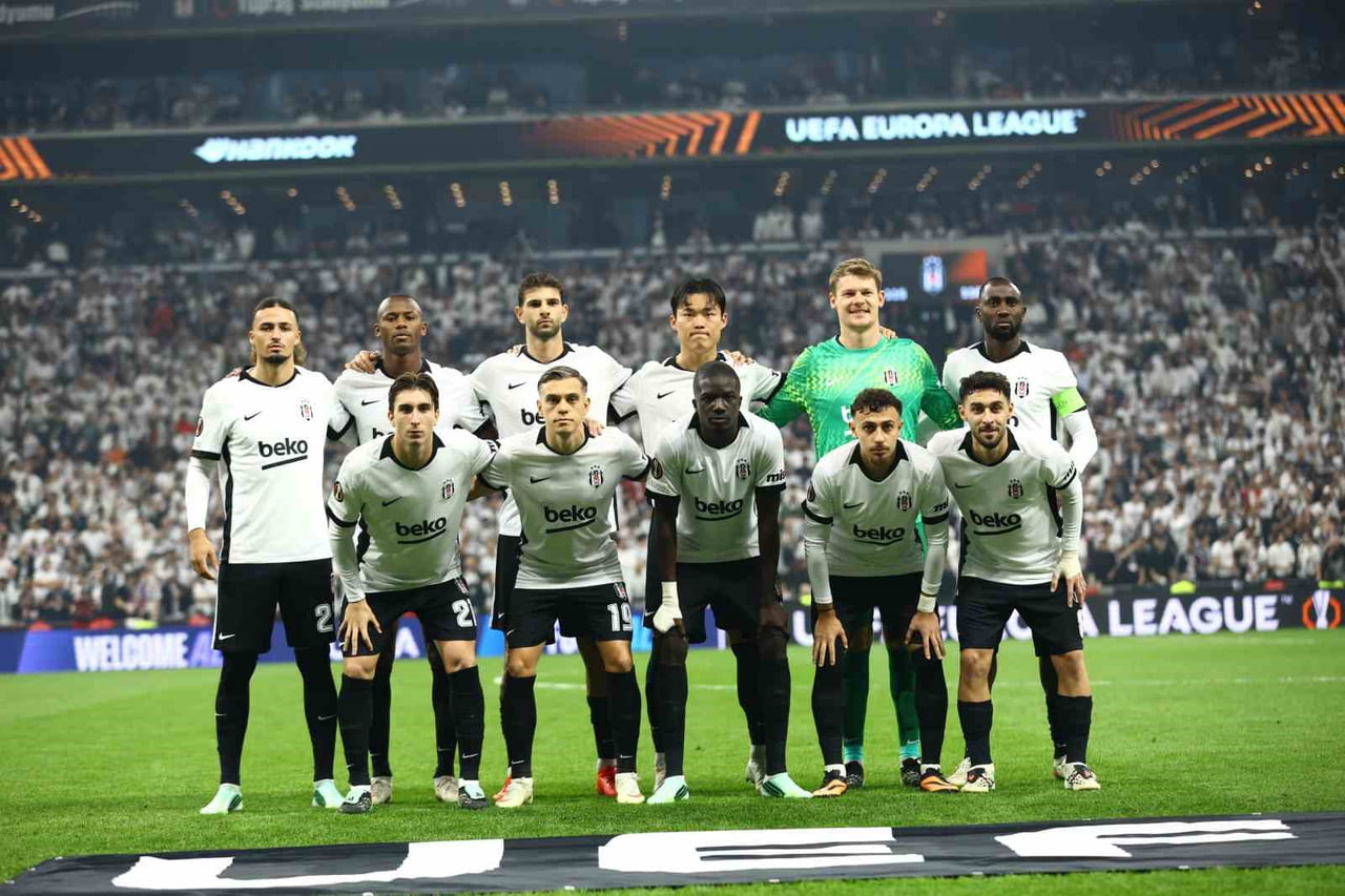 KARTAL'IN DOLMABAHÇE'DE BİLEĞİ BÜKÜLMÜYOR