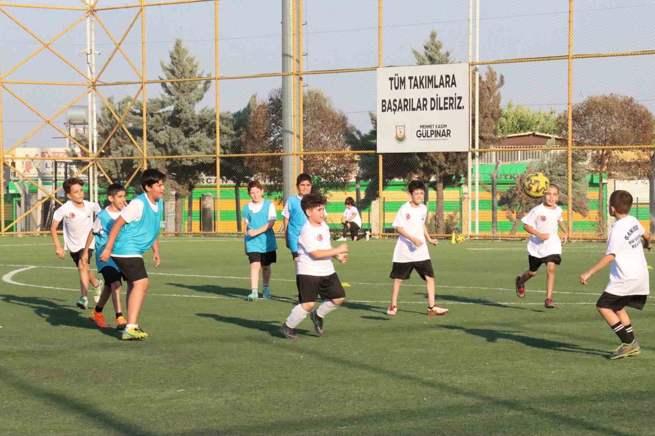 ŞANLIURFA BÜYÜKŞEHİR BELEDİYESİ YAZ KURSLARINDAN 168 BİN 596 KİŞİ FAYDALANDI
