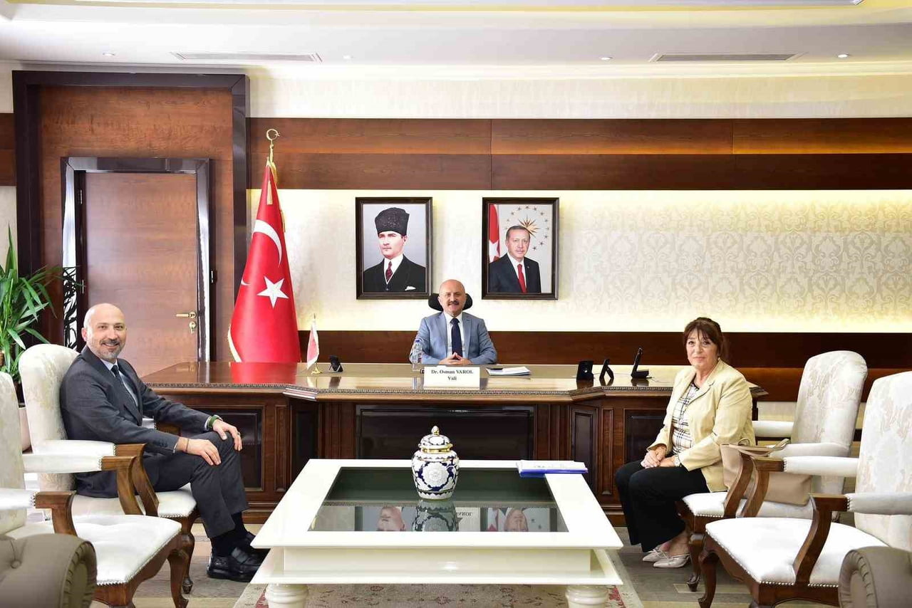 BAŞKAN ARIKAN VALİ VAROL ZİYARETİ