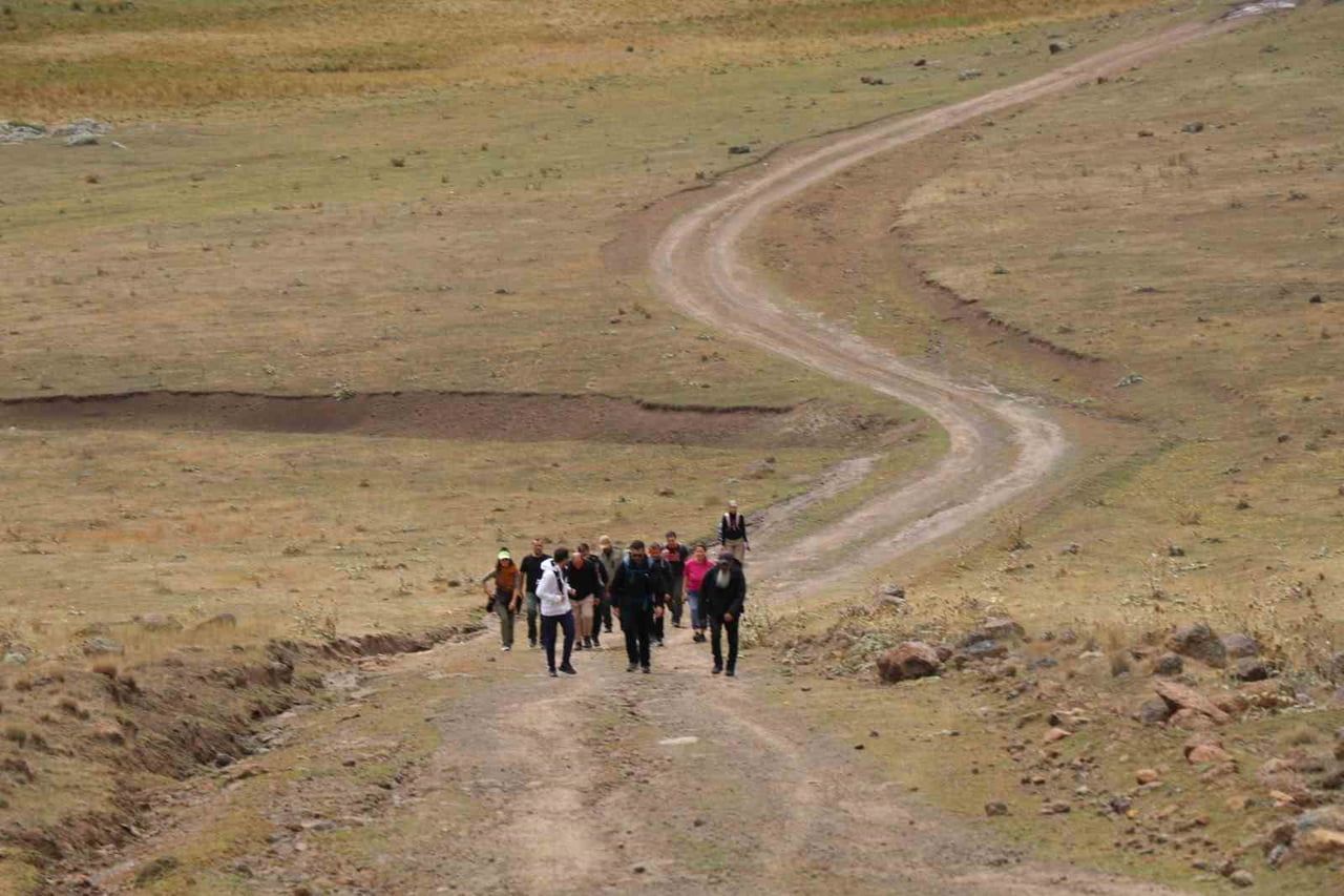 OLTU YÜRÜYÜŞ GRUBU, BU HAFTA DOĞA YÜRÜYÜŞÜ İÇİN ERZURUM’UN ŞENKAYA İLÇESİ SINIRLARINDA, ERZURUM...