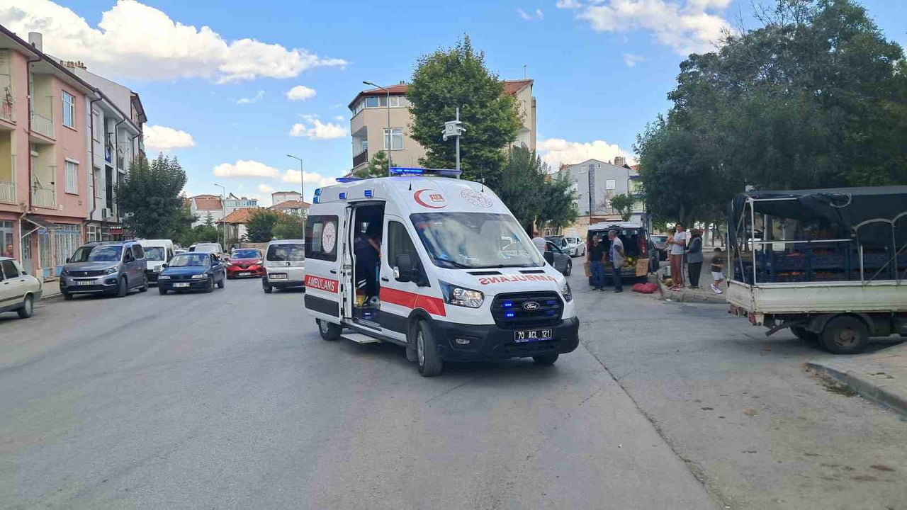 KARAMAN’DA ÖNÜNE ÇIKAN OTOMOBİLE ÇARPMAMAK İÇİN MANEVRA YAPTIĞI SIRADA ELEKTRİKLİ BİSİKLETTEN...