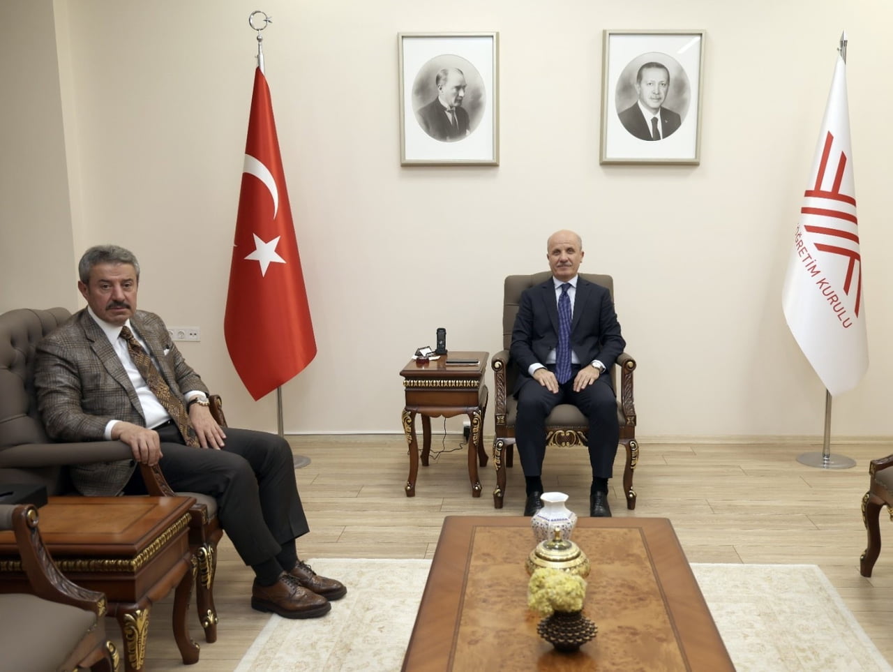 AK PARTİ ŞIRNAK MİLLETVEKİLİ ARSLAN TATAR (SOLDA), YÜKSEKÖĞRETİM KURULU (YÖK) BAŞKANI PROF. DR....