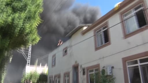 Antalya’da depo yangını