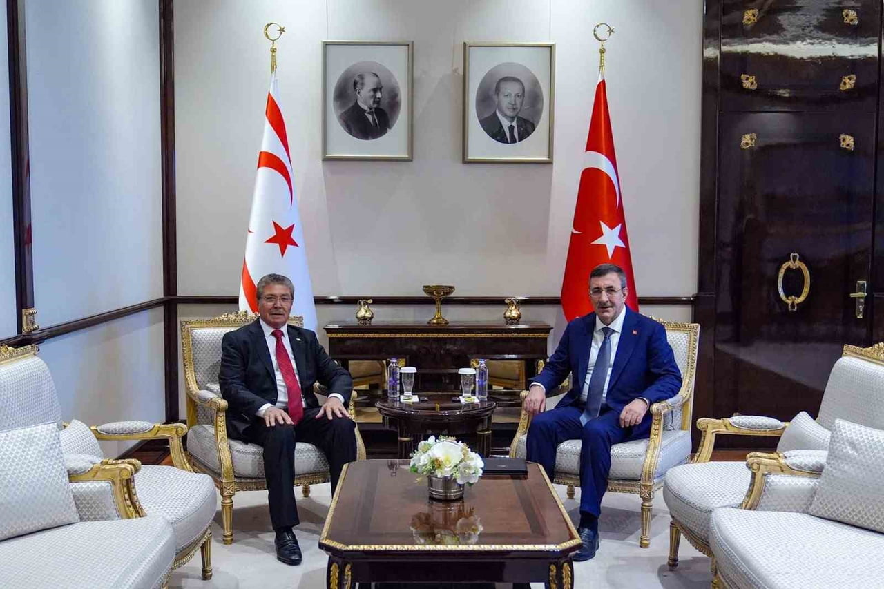 CUMHURBAŞKANI YARDIMCISI CEVDET YILMAZ, KKTC BAŞBAKANI ÜNAL ÜSTEL VE HÜKÜMET ORTAKLARI İLE...
