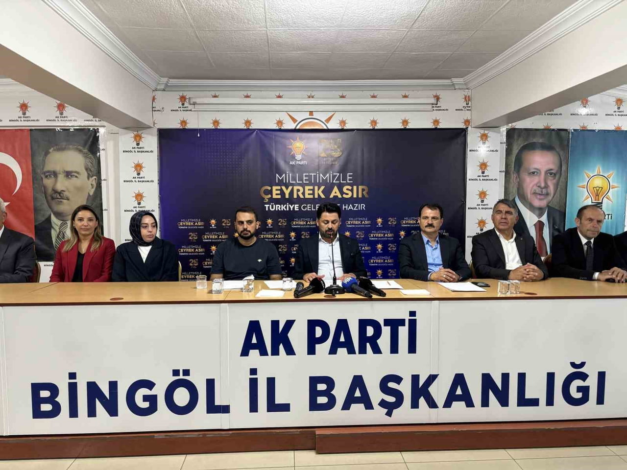AK PARTİ BİNGÖL İL BAŞKANI YILMAZ SEVEN, "AK PARTİ OLARAK 25 YILDIR YALNIZCA İKTİDARDA BULUNMADIK....