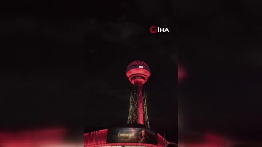 Atakule, Cumhuriyet’in 103’üncü yılında aydınlandı