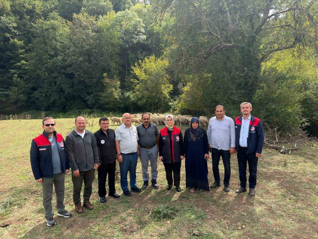 DÜZCE’NİN GÜMÜŞOVA İLÇESİNDE “KIRSALDA BEREKET, KÜÇÜKBAŞA DESTEK PROJESİ” KAPSAMINDA ÜRETİCİ...