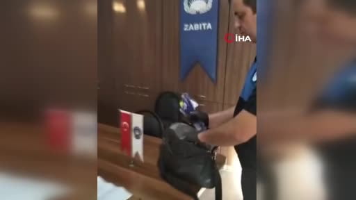 Babaeski’de ‘kalem satıyorum’ bahanesiyle dilencilik yapan şahsa zabıta müdahalesi