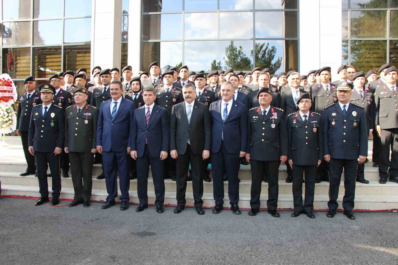 İÇİŞLERİ BAKANI MUSTAFA ÇİFTÇİ, AMASYA’DA DÜZENLENEN TOPLU AÇILIŞ TÖRENİNDE YAPTIĞI KONUŞMADA...