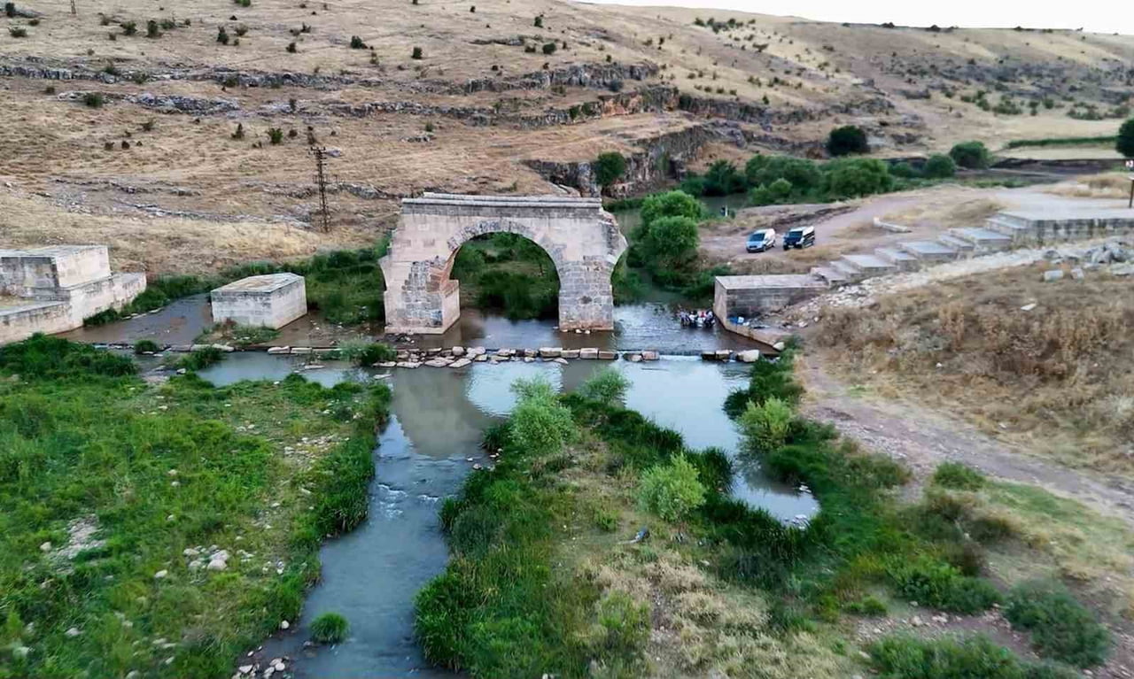 SITMA PINAR ÇAYINDA BAKIM TALEBİ