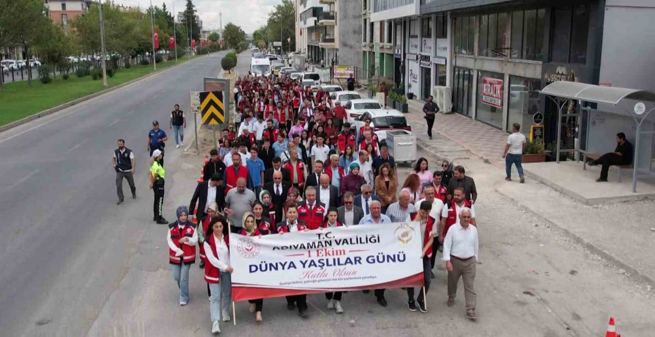 1 EKİM DÜNYA YAŞLILAR GÜNÜ DOLAYISIYLA 81 İLDE EŞ ZAMANLI GERÇEKLEŞTİRİLEN ETKİNLİKLER KAPSAMINDA...