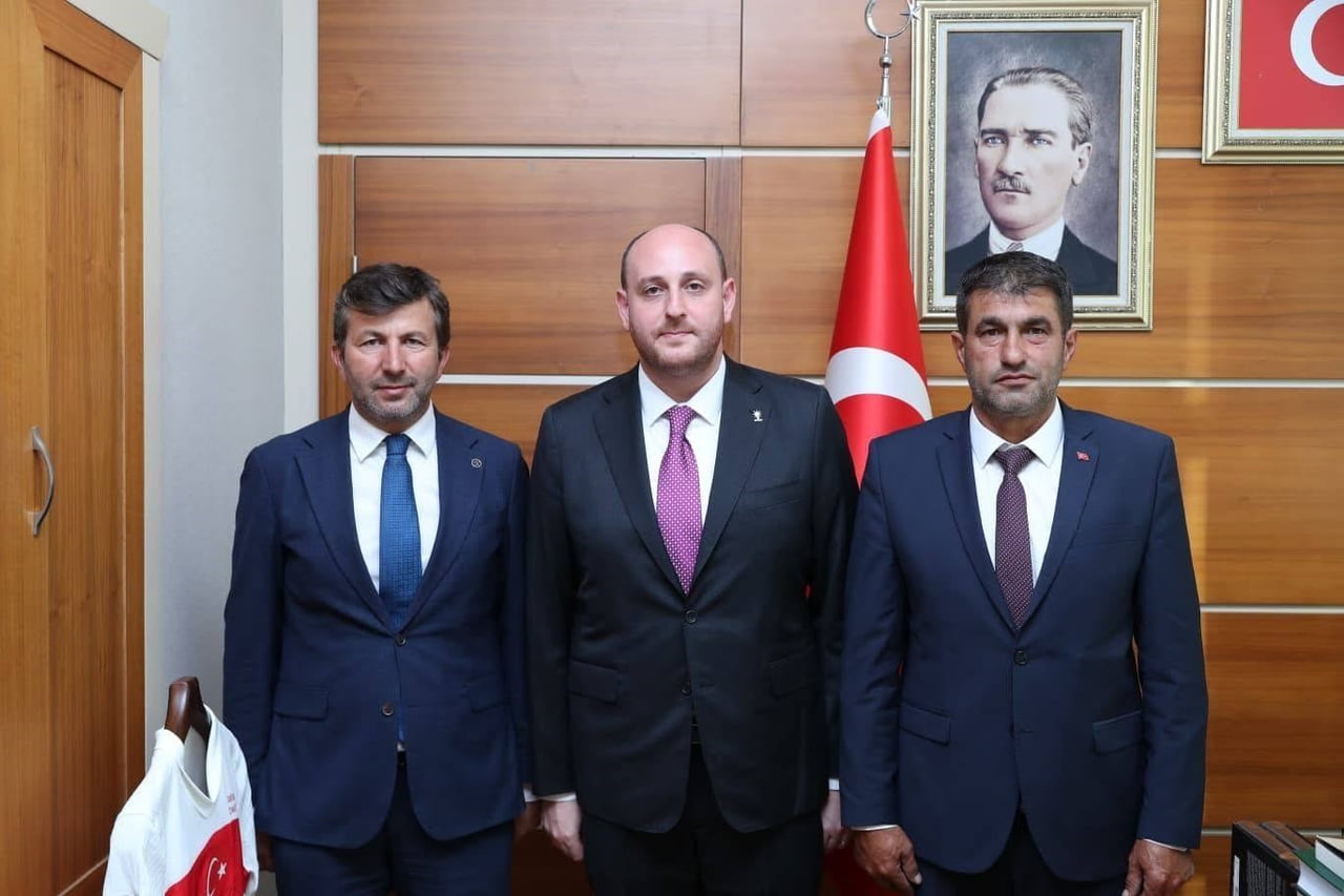 AK PARTİ PAZARLAR İLÇE BAŞKANLIĞI'NA YUSUF ERTAŞ ATANDI. TEŞKİLAT BAŞKANI AHMET...