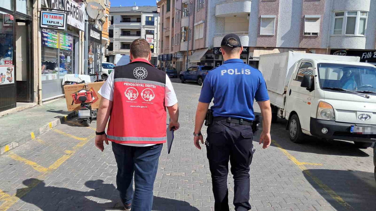 'ÇOCUKLAR GÜVENDE' PROGRAMI DAHİLİNDE SOKAKTA RİSK ALTINDA BULUNAN, ÇALIŞTIRILAN VE DİLENDİRİLEN...