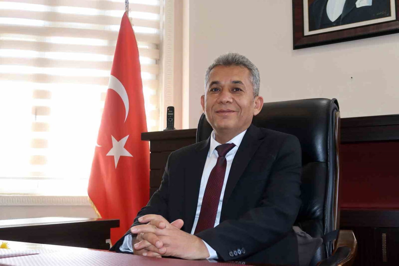 DENİZLİ’NİN ÇAL BELEDİYE BAŞKANI AHMET HAKAN, GÖZALTINA ALINAN MERKEZEFENDİ BELEDİYE BAŞKANI ŞENİZ...