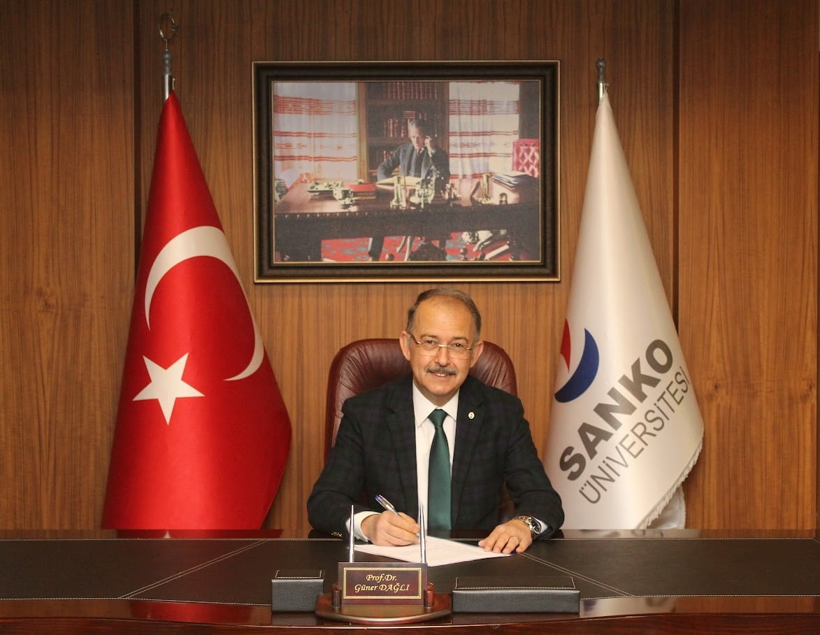 SANKO ÜNİVERSİTESİ REKTÖR DANIŞMANI VE ABD PİTTSBURGH ÜNİVERSİTESİ KARDİYOLOJİ ANA BİLİM DALI ÖĞR....