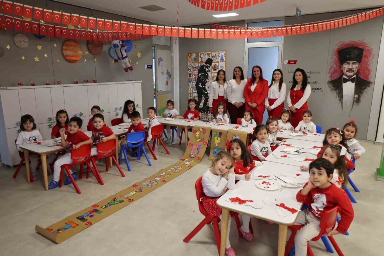 MUĞLA BÜYÜKŞEHİR BELEDİYESİNE BAĞLI 8 GÜNDÜZ BAKIMEVİNDE 29 EKİM CUMHURİYET BAYRAMI KAPSAMINDA...