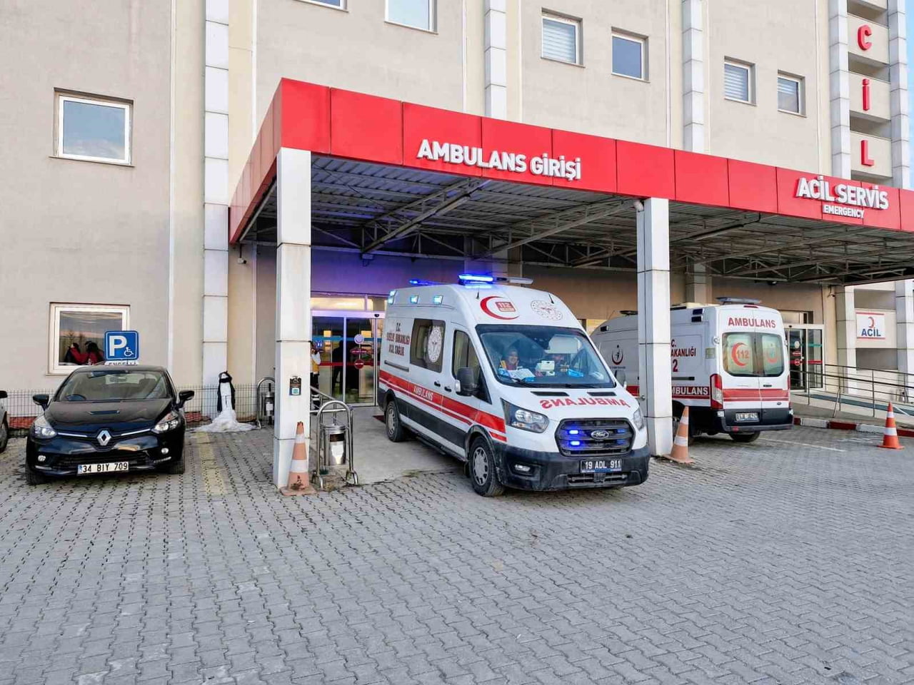 YARALANAN ÇİFTÇİ ALACA DEVLET HASTANESİNE KALDIRILDI