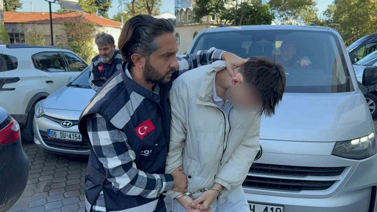 SAMSUN’UN ATAKUM İLÇESİNDE DÜZENLENEN UYUŞTURUCU OPERASYONUNDA 23,15 GRAM SKUNK ELE GEÇİRİLİRKEN...