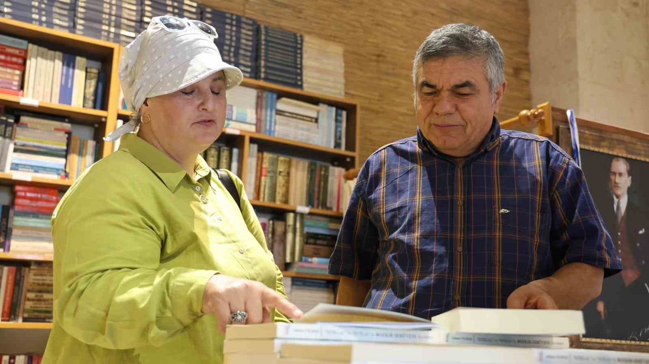 KIRŞEHİR’DE YEREL TARİH ARAŞTIRMACISI VE KÖŞE YAZARI ADNAN YILMAZ TARAFINDAN HAZIRLANAN 50...