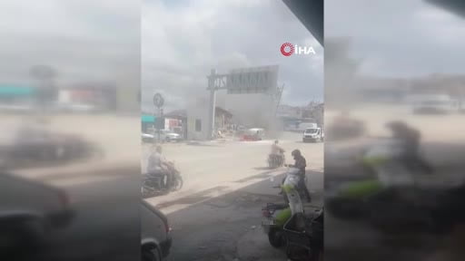 Seyir halindeyken alevlere teslim FİAT dakikalar içinde yanarak kullanılmaz hale geldi