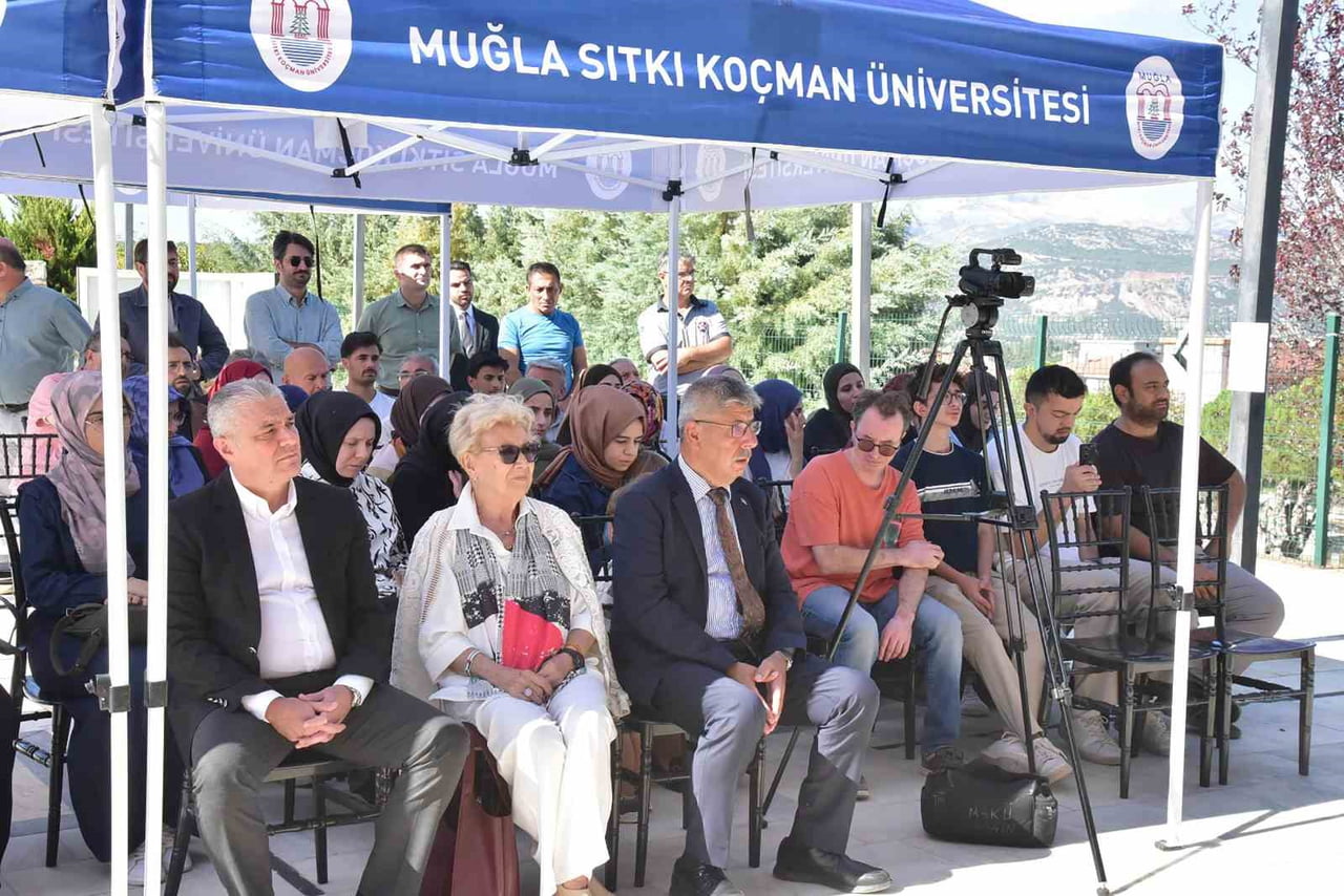MUĞLA SITKI KOÇMAN ÜNİVERSİTESİNDE (MSKÜ), GAZZE’DE YAŞANANLARA İLİŞKİN BİLİMSEL VE TOPLUMSAL...