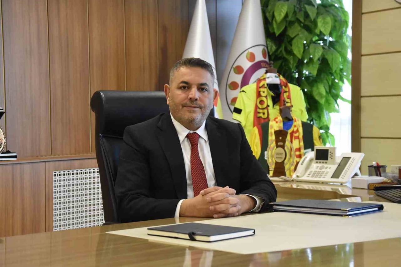 BAŞKAN SADIKOĞLU, SESSİZLİĞİNİ BOZDU: “İDDİALARLA DEĞİL, RESMİ KARARLARLA...