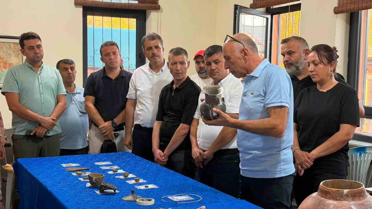 BALIKESİR’İN HAVRAN İLÇESİNDE BULUNAN İNBOĞAZI ANDIK MAĞARASI’NDAKİ 2026 YILI KAZI ÇALIŞMALARININ...