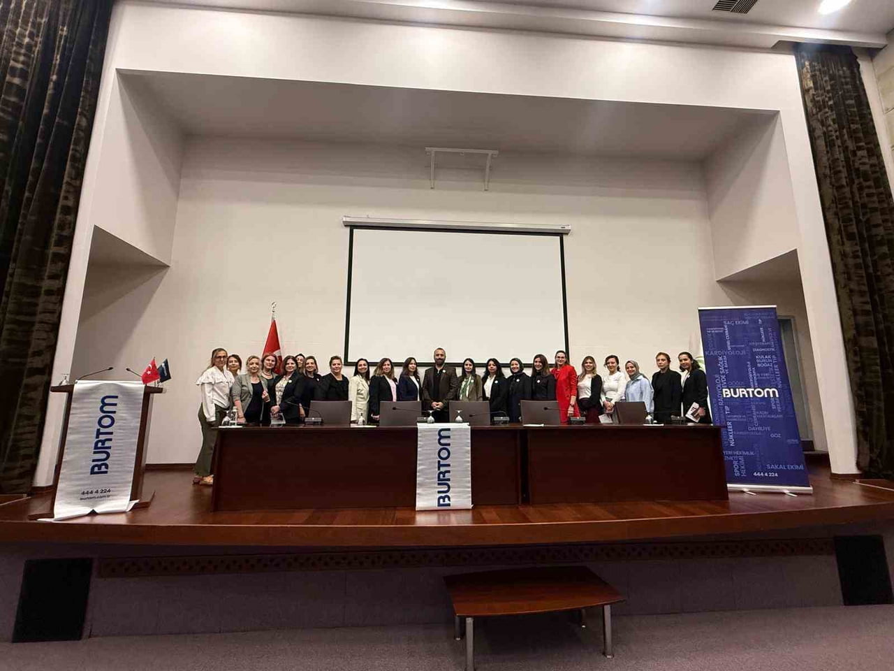 BURTOM KONUR CERRAHİ TIP MERKEZİ GENEL CERRAHİ UZMANI OP. DR. DOĞAN FAKIOĞLU, "MEME KANSERİ...