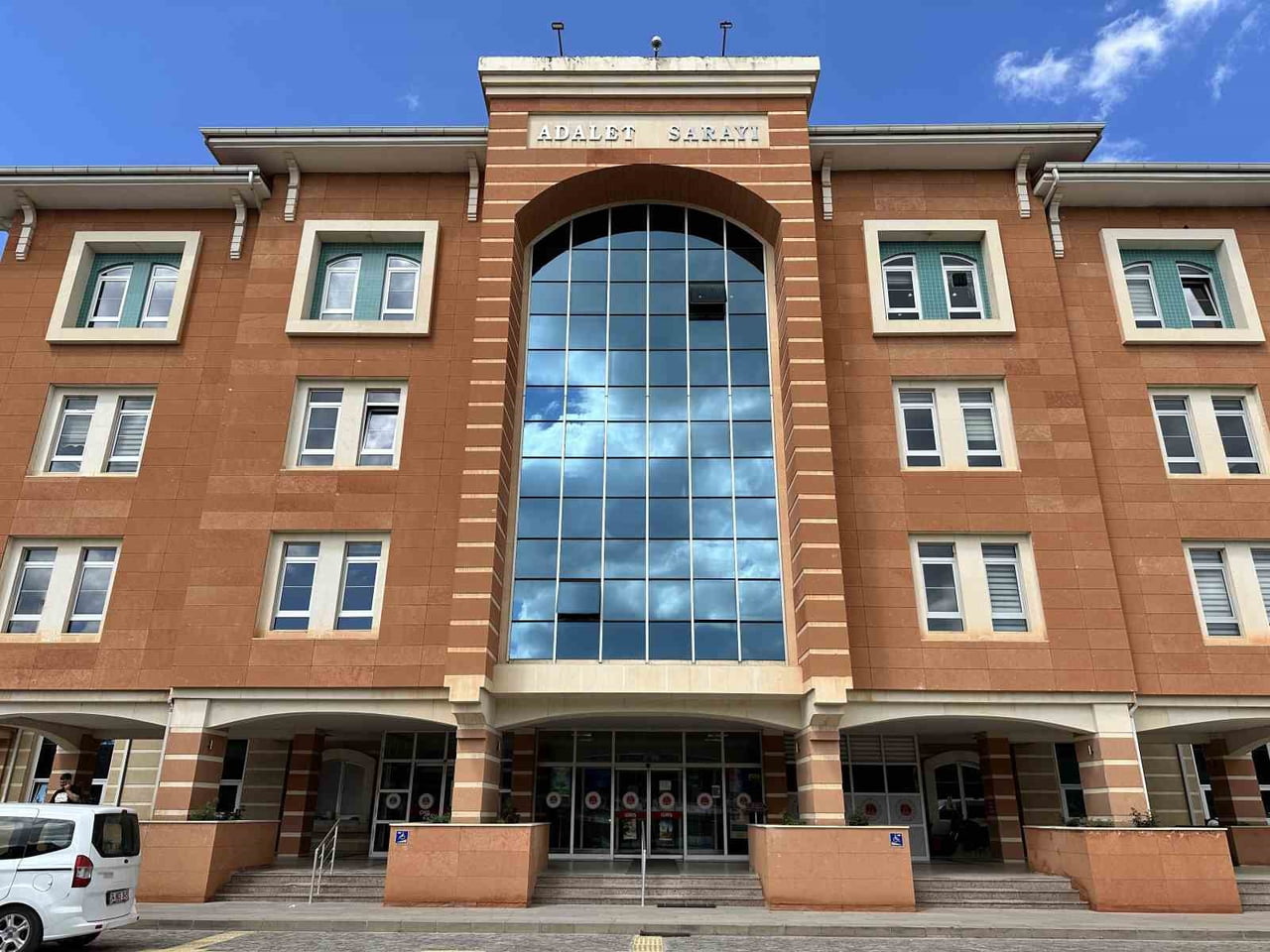 KASTAMONU’NUN DEVREKANİ İLÇESİNDE ZİHİNSEL ENGELLİ YEĞENİNE CİNSEL İSTİSMARDA BULUNDUĞU...