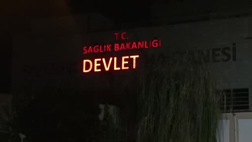 Siverek'te araç refüje çarptı: 1 kişi öldü, 1 yaralı