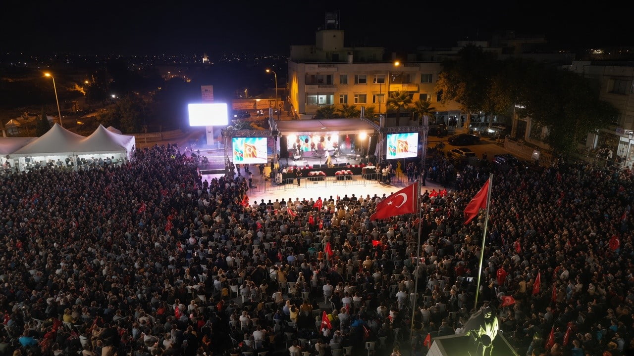 KİLİS’TE 30 AĞUSTOS’TA TÜRK-AZERBAYCAN KARDEŞLİĞİ SAHNEYE YANSIDI