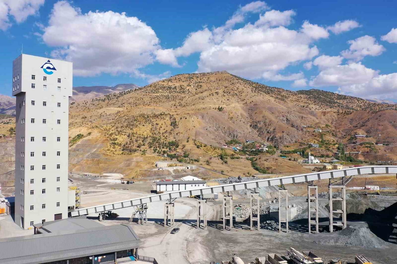 ETİ BAKIR, SİİRT’TE YERİN 669 METRE ALTINDA ÜRETİM YAPIYOR